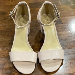 Michael Kors Dress Sandal’s 7.5